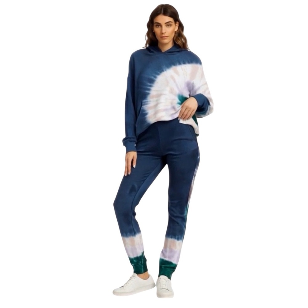 NWT Wildfox Tie Dye Hoodie & Jogger Set size